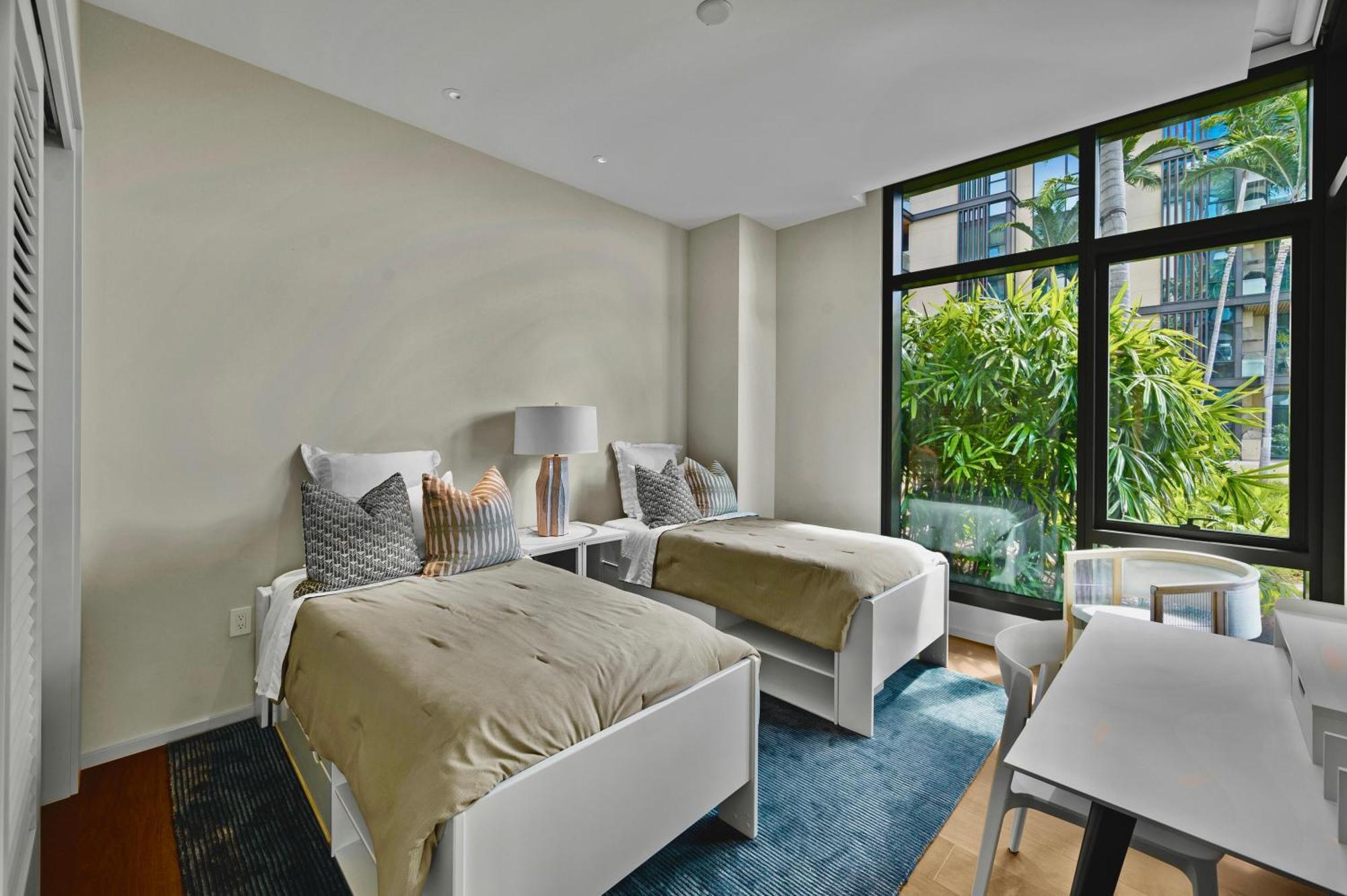 Park Lane 3300 Apartment *